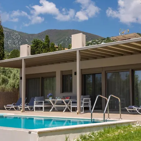 Βίλα Averto With Private Pool *