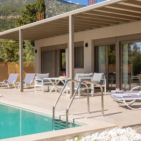 Villa Averto With Private Pool Nydri (Lefkada)