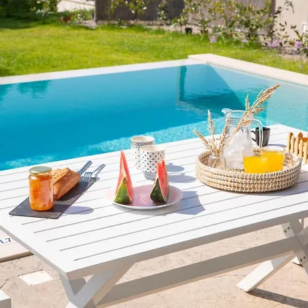 Luxury Averto With Private Pool 别墅