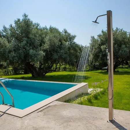 Luxury Averto With Private Pool 别墅