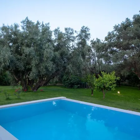 Averto With Private Pool * Nydri (Lefkada)