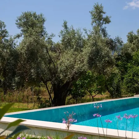 Villa Averto With Private Pool *