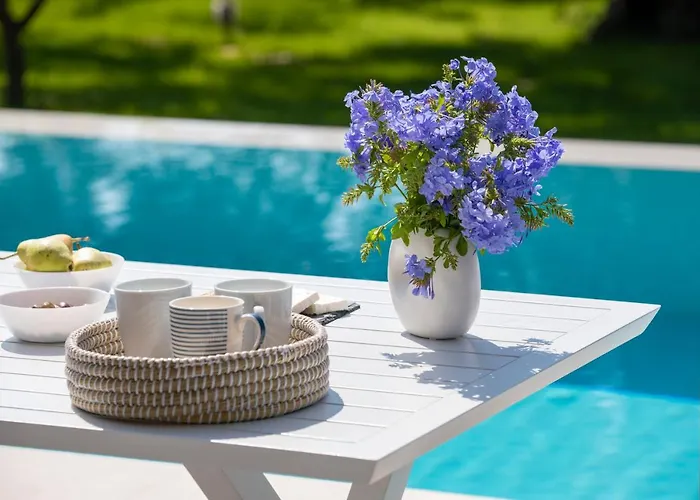 Averto With Private Pool Villa *