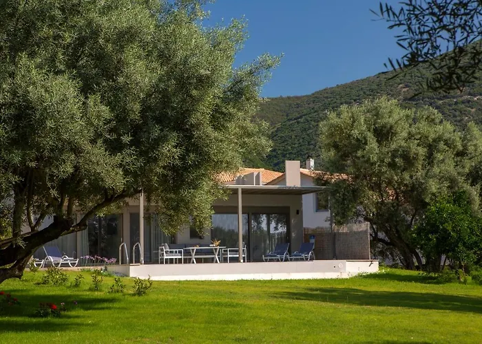 Averto With Private Pool