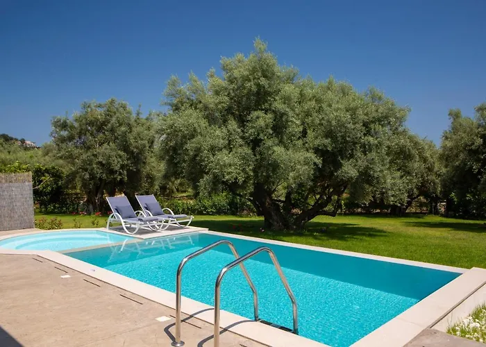 Averto With Private Pool Nydri (Lefkada)